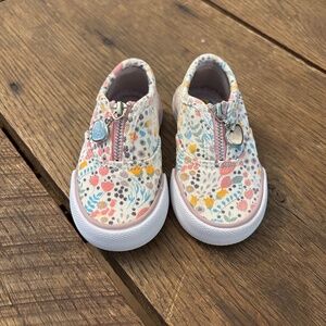 Poll Parrot‎ Girls Slip-On Sneakers with Zipper